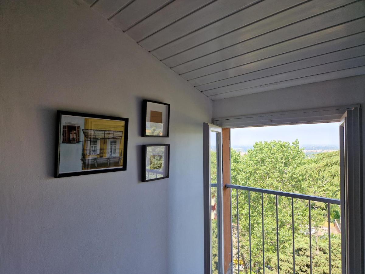 Lovely One-Bedroom Attic In An Ancient Village Bolonha Exterior foto